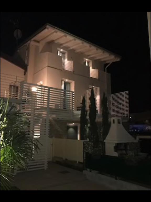 Antonella Gardalake 2 Desenzano del Garda Eksteriør bilde